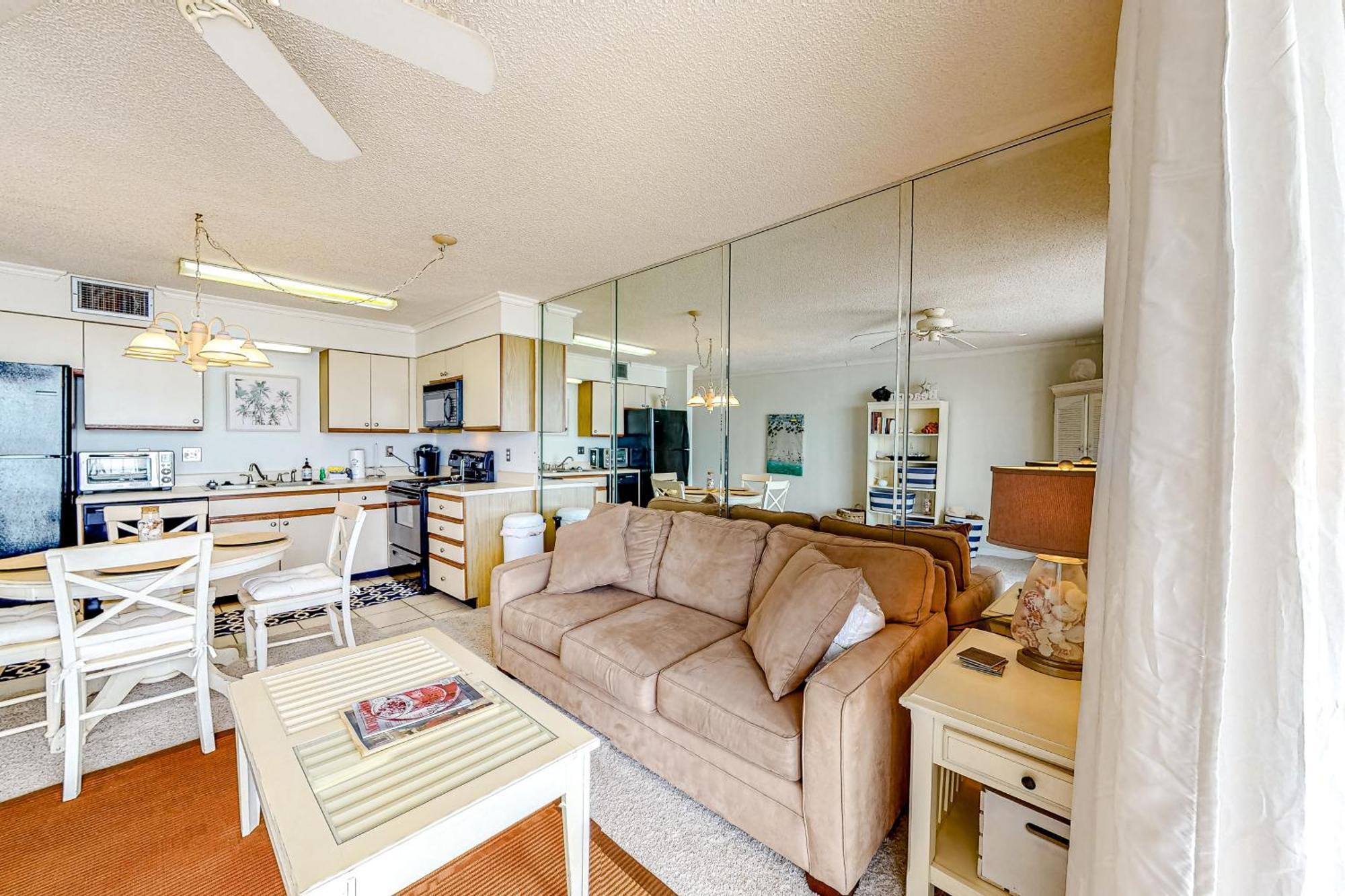Seaside Beach And Raquet Club Condos III Orange Beach Room photo